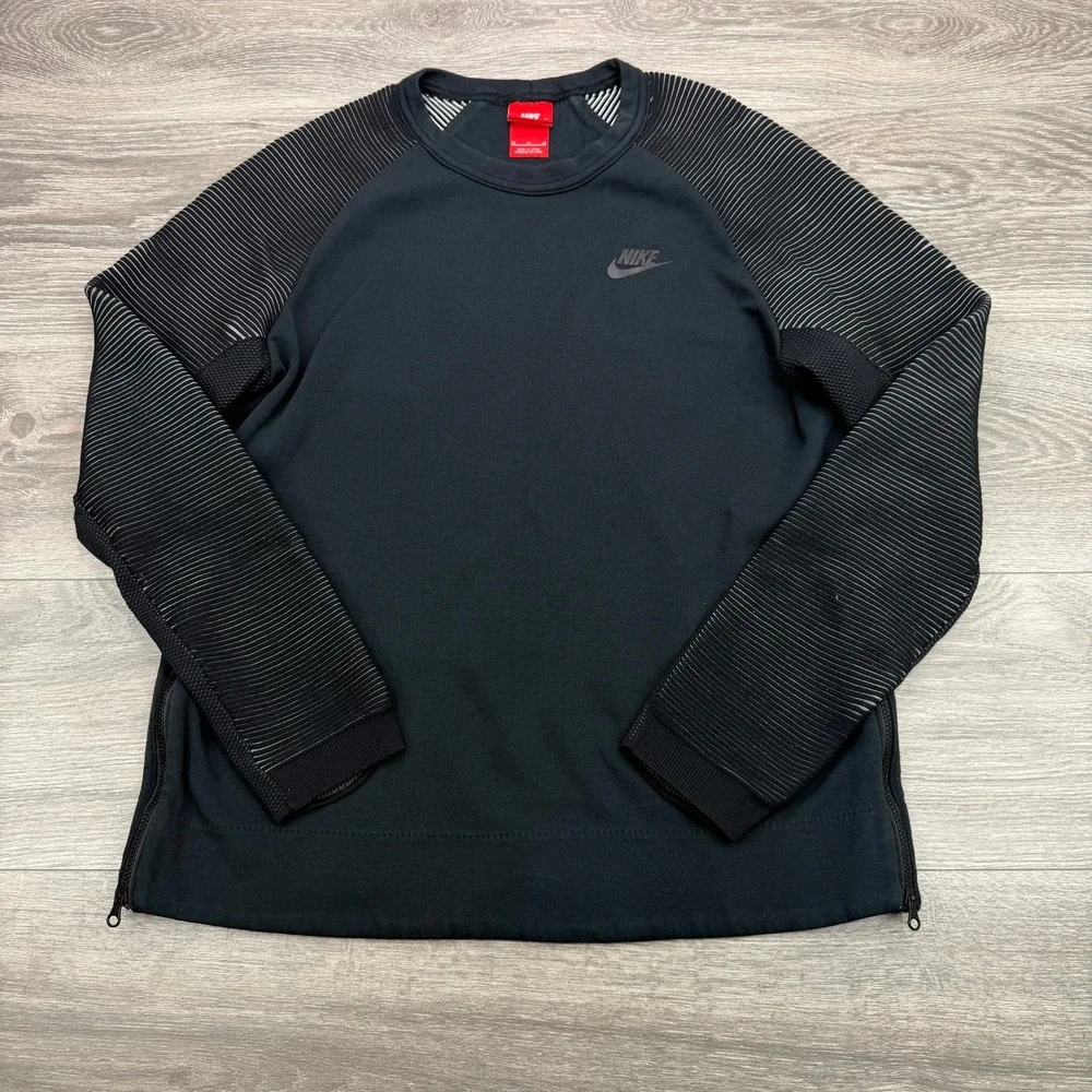 Nike Tech Fleece Crewneck Sweatshirt Women Medium Black Side Zip Swoosh Pullover